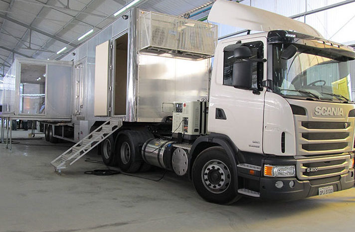 Transformação Scania G400 para Carreta Baú de Atendimento Clínico full