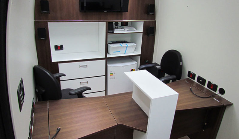 Transformação Renault Master para Furgão Atendimento full