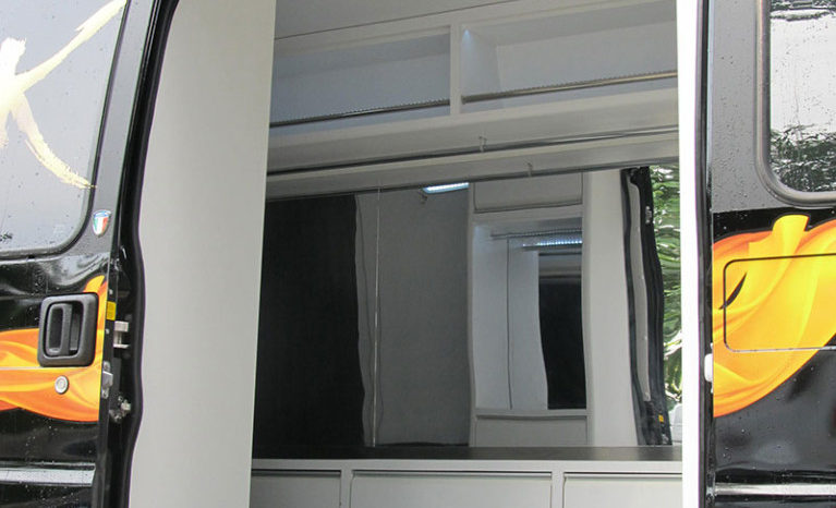 Transformação Fiat Ducato para Furgão de Loja Itinerante full