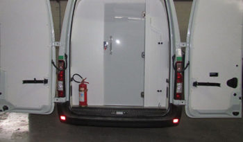 Transformação Renault Master para Furgão de Atendimento Clínico full