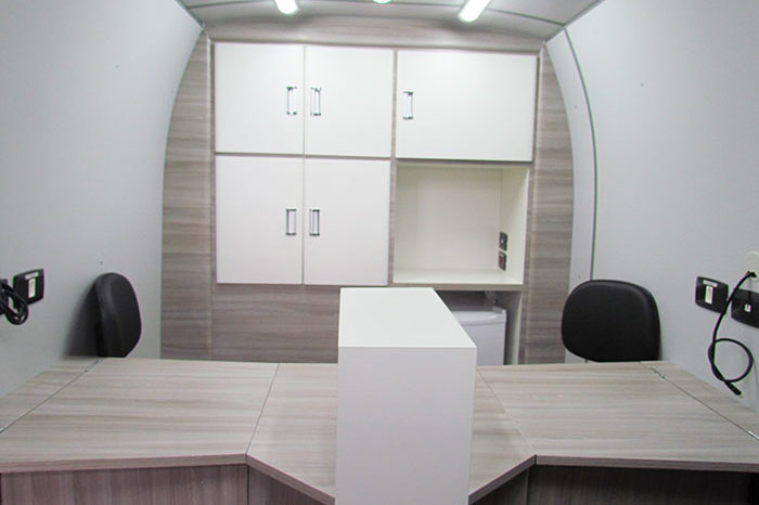 Transformação Renault Master para Furgão Atendimento full