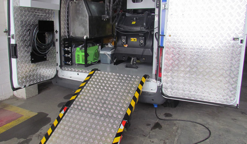 Transformação Ford Transit para Furgão de Estática Automotiva full