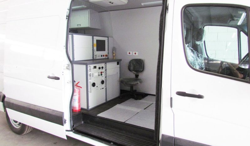 Transformação Mercedes Benz Sprinter para Furgão de Teste de Elétrica full