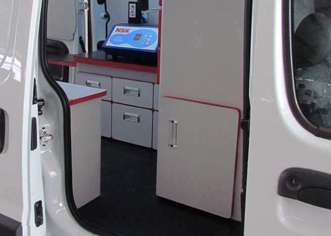 Transformação Renault Kangoo para Furgão de Treinamento full