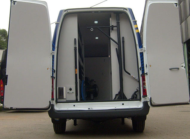 Transformação Ford Transit para Furgão de Manutenção de Frota full