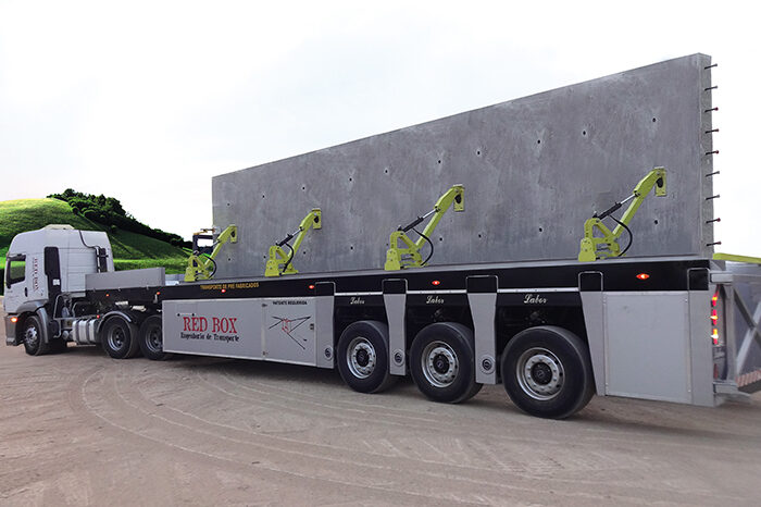 Semirreboque para transporte de peças pré-fabricadas (concreto) full